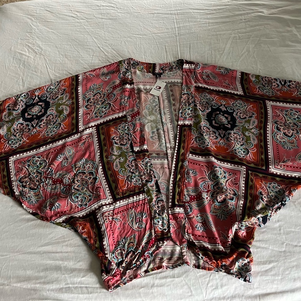 Daytrip Colorful Paisley Floral Batwing Dolman Sleeve Kimono Cardigan Sz Med NWT - Picture 7 of 12